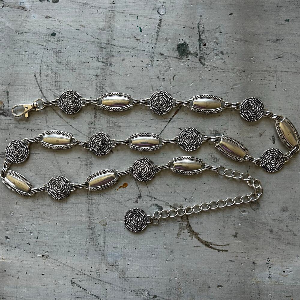 Vintage Silver Tone Concho Chain Belt Western Boho 90s Adjustable Belt 38 / 40 - Picture 9 of 11